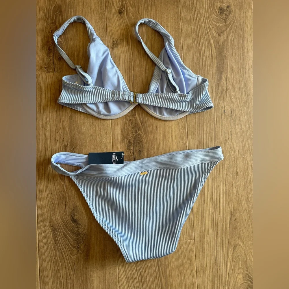 Blue Ribbed Triangle Bikini Set - Picture 2 of 3